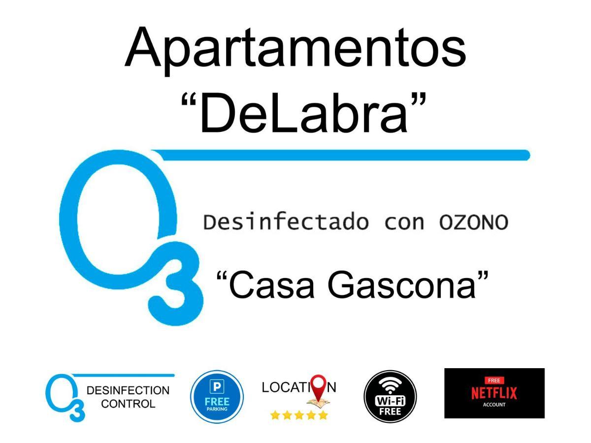 Casa Gascona Con Parking, Wifi Y Netflix Gratis!! By Delabra Apartments Oviedo Esterno foto