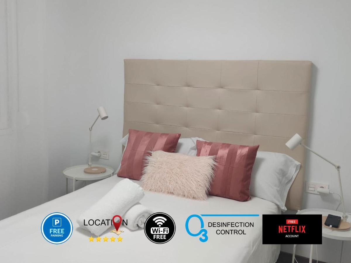 Casa Gascona Con Parking, Wifi Y Netflix Gratis!! By Delabra Apartments Oviedo Esterno foto