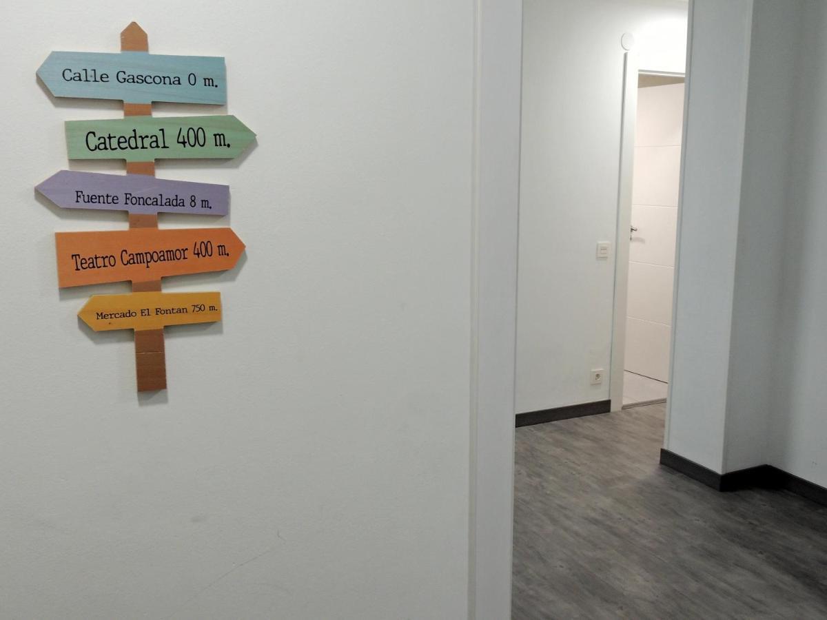 Casa Gascona Con Parking, Wifi Y Netflix Gratis!! By Delabra Apartments Oviedo Esterno foto